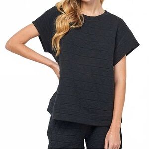 See and Be Seen Black Quilted Short Sleeve Lounge Hiking Pullover Top Size XL